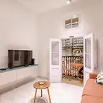 Сasa de vacaciones Beautiful Traditional Townhouse In The Heart Of Amif2-1
