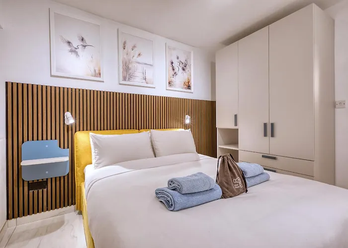 Beautiful Traditional Townhouse In The Heart Of Amif2-1 Casa vacanze *